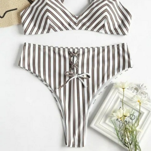 Striped lace-up high waist bikini set - Picture 6 of 8